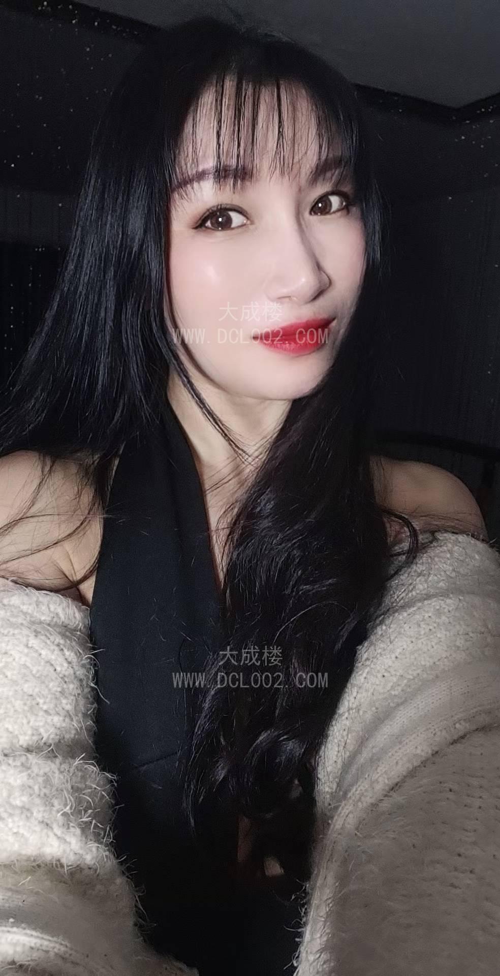 西山大奶少妇