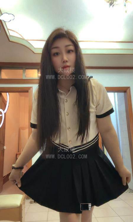 越秀丰满姐姐