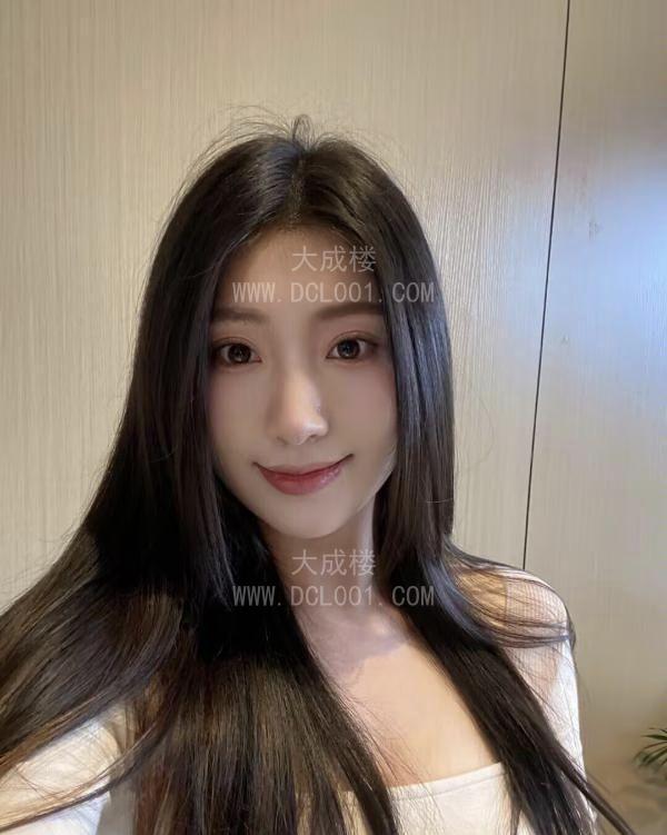 妩媚大胸御姐