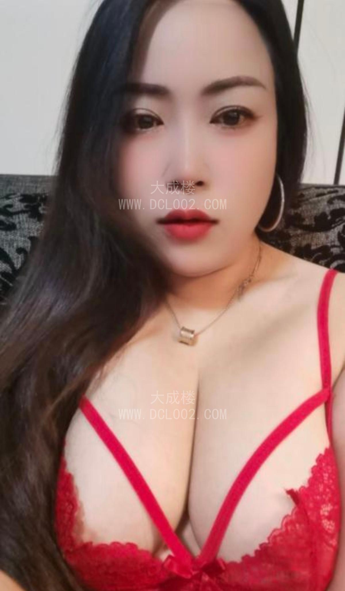 西青大奶少妇