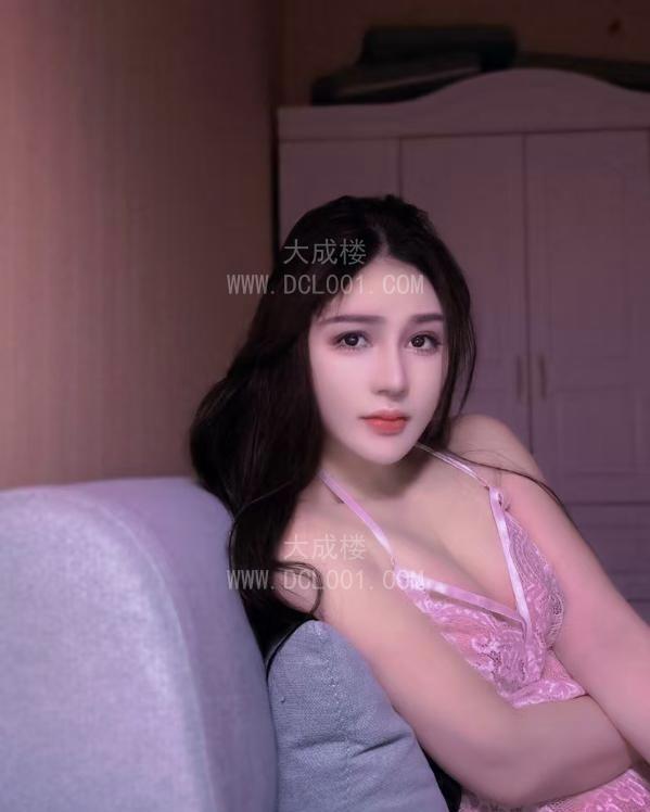 成都维族小美