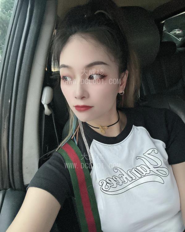 黄埔性感少妇