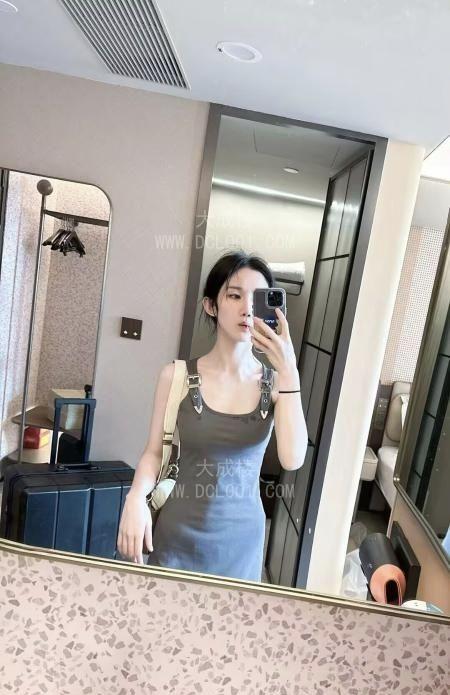 D奶质量美女
